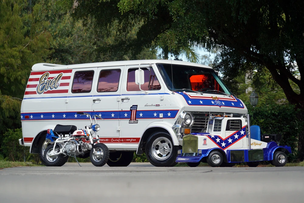 1973 Ford Econoline Van - Image 2 of 8