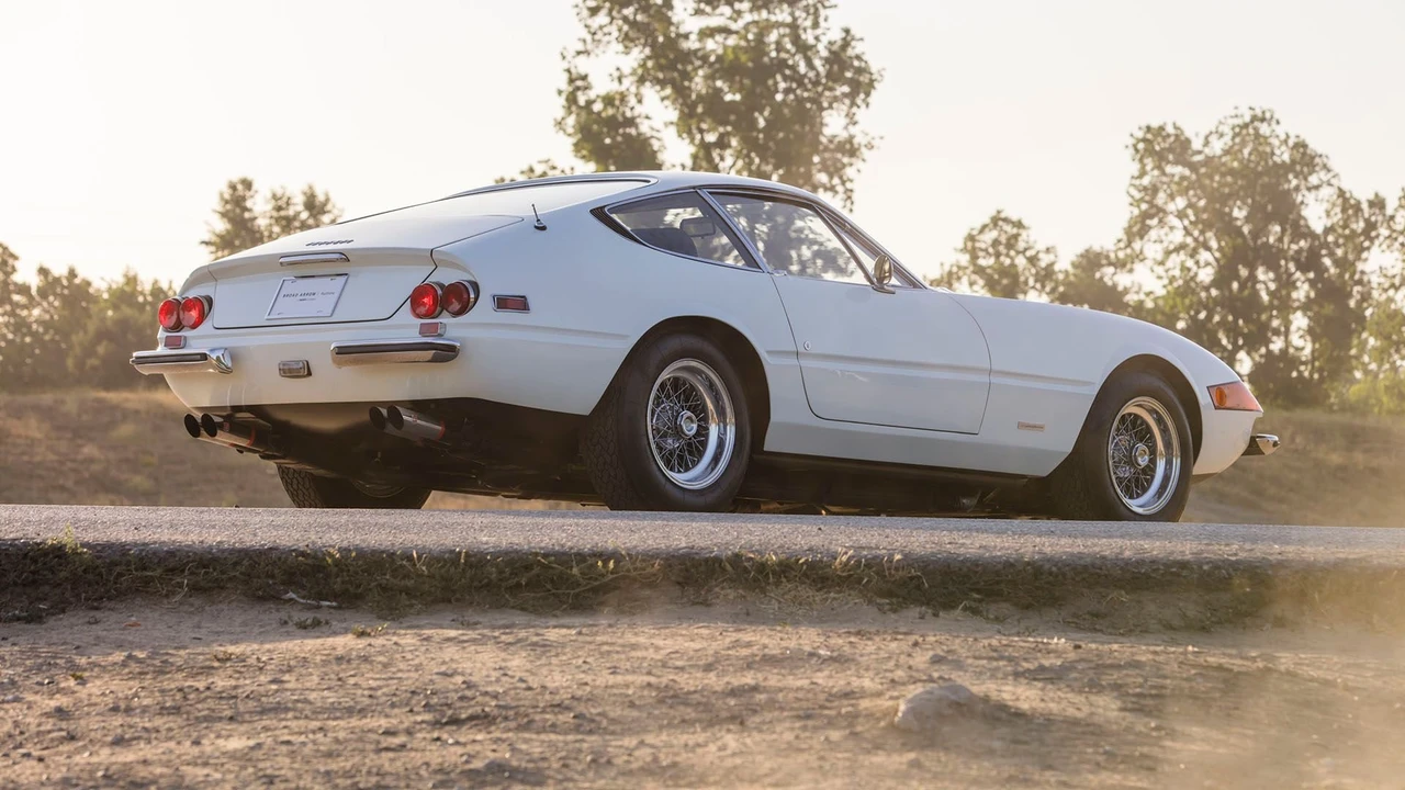 1973 Ferrari Daytona Berlinetta - Image 13 of 31