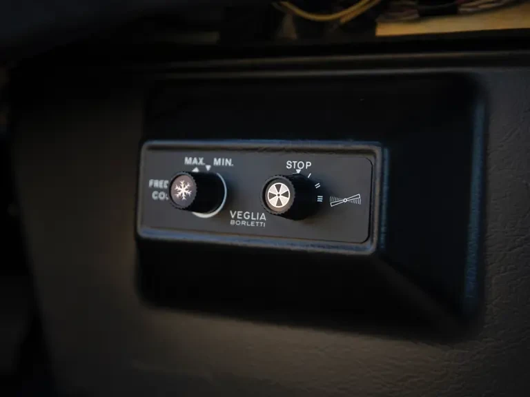 1973 Ferrari Daytona Berlinetta - Image 16 of 31