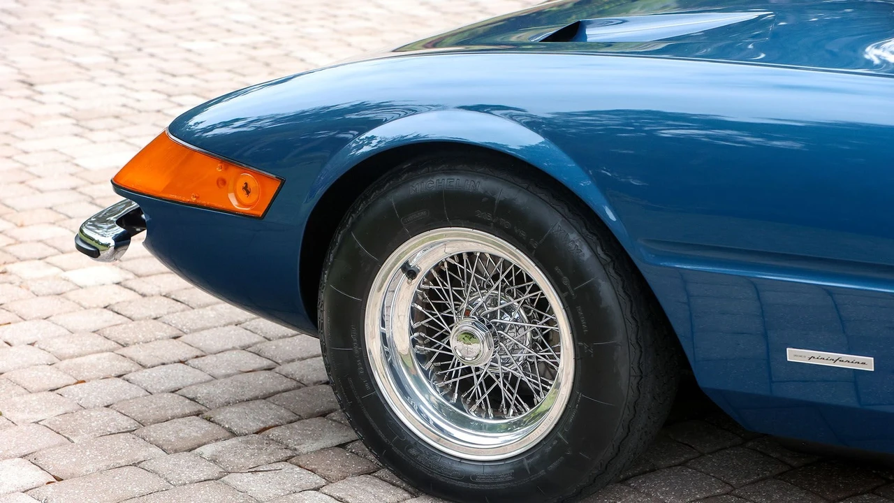 1973 Ferrari Daytona Spider - Image 11 of 31