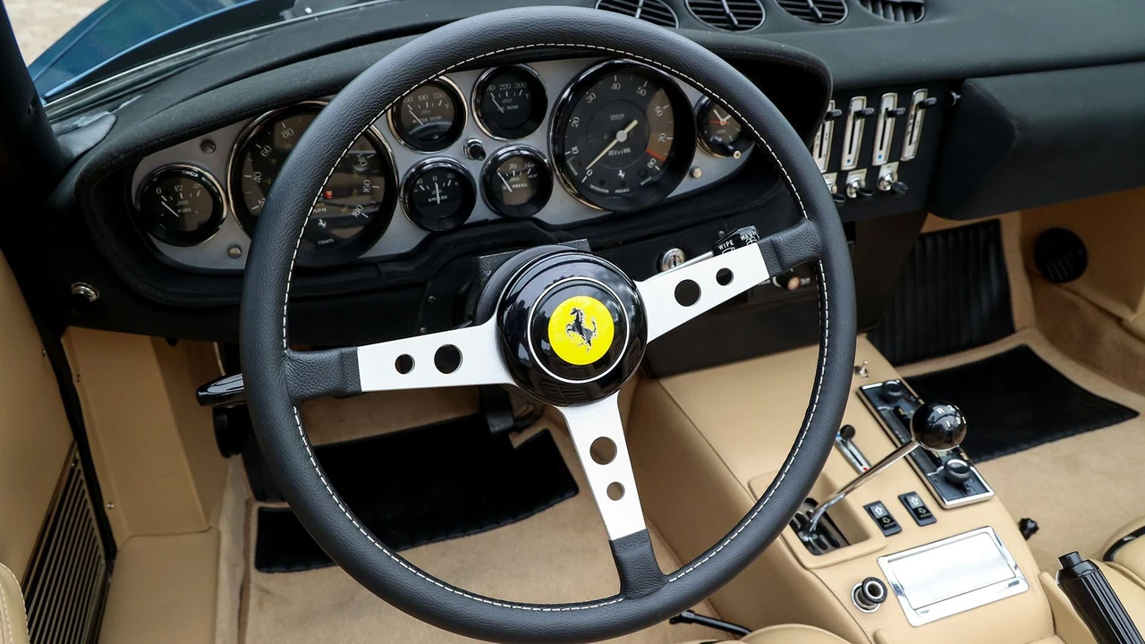 1973 Ferrari Daytona Spider - Image 30 of 31