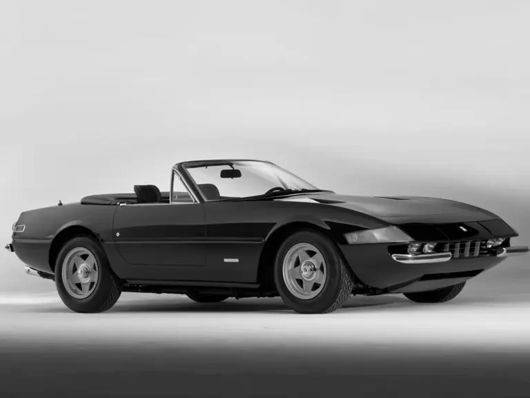 1973 Ferrari Daytona Spider - Image 2 of 2