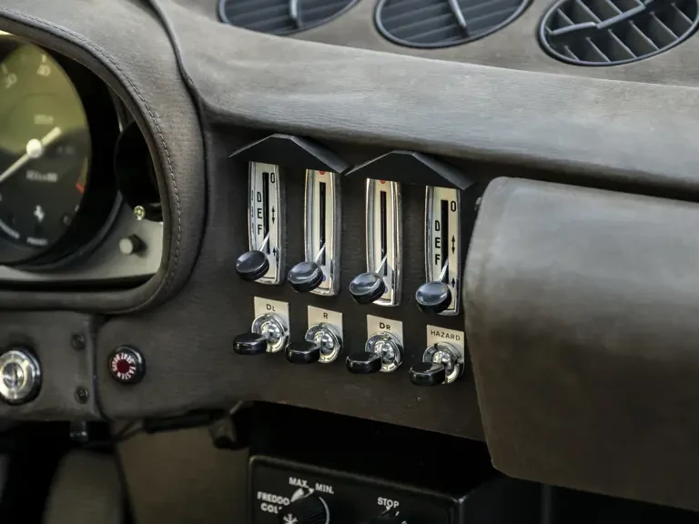 1973 Ferrari Daytona Berlinetta - Image 22 of 31