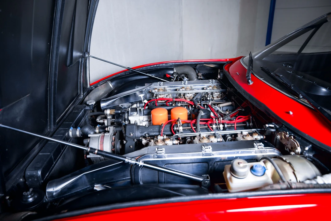1973 Ferrari 365 GTC/4 - Image 6 of 31