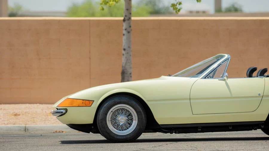 1973 Ferrari Daytona Spider - Image 16 of 28