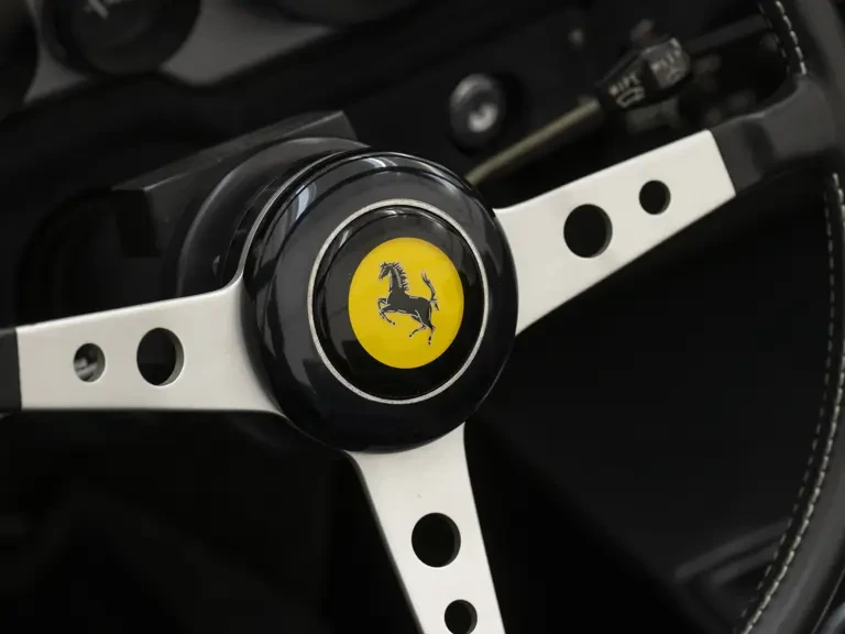 1973 Ferrari Daytona Spider - Image 17 of 31
