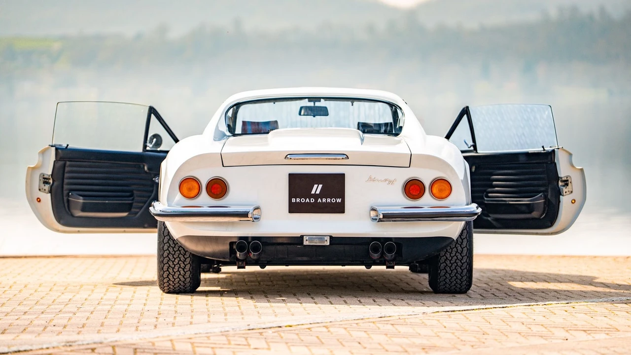 1973 Ferrari Dino 246 GTS - Image 15 of 31
