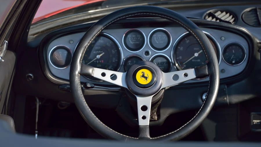 1973 Ferrari Daytona Spider - Image 26 of 31