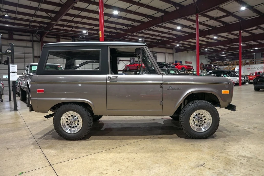 1973 Ford Bronco 1st Gen - Image 9 of 12