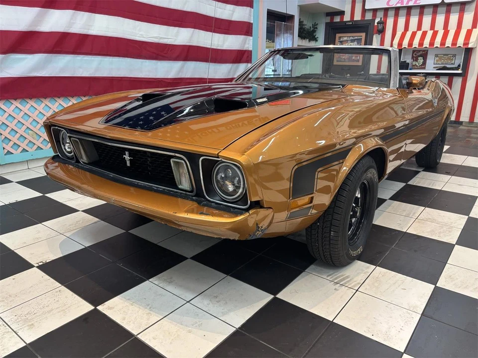 1973 Ford Galaxie 4th Gen - Image 18 of 31