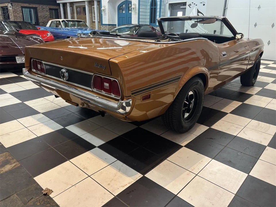1973 Ford Galaxie 4th Gen - Image 8 of 31