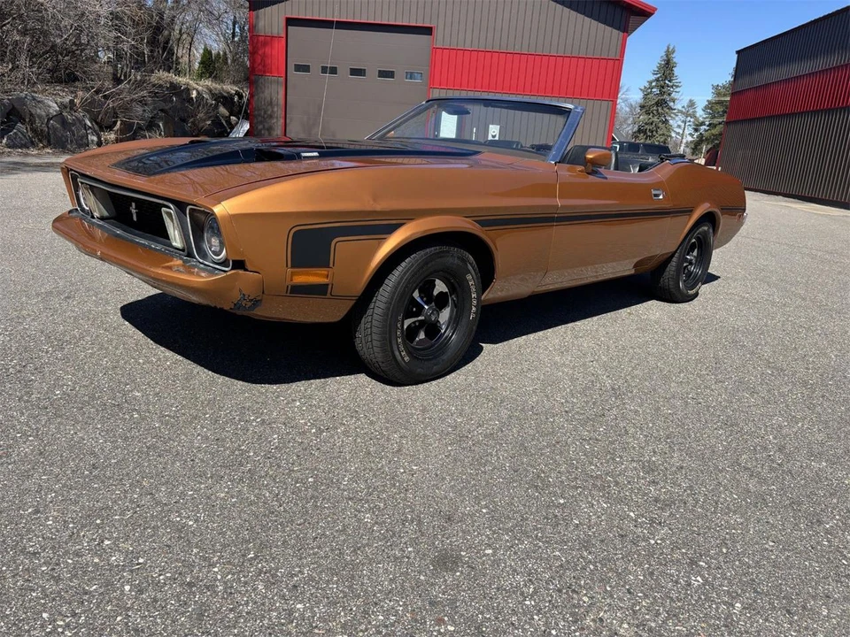 1973 Ford Galaxie 4th Gen - Image 2 of 31