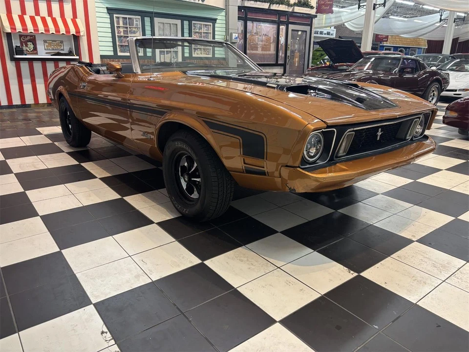 1973 Ford Galaxie 4th Gen - Image 5 of 31