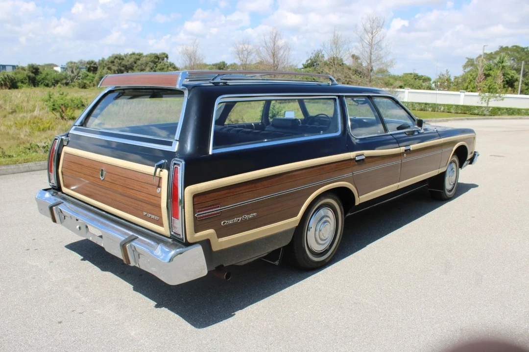 1973 Ford Country Squire - Image 9 of 12