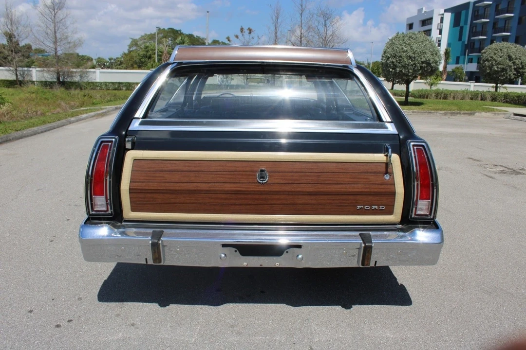 1973 Ford Country Squire - Image 8 of 12