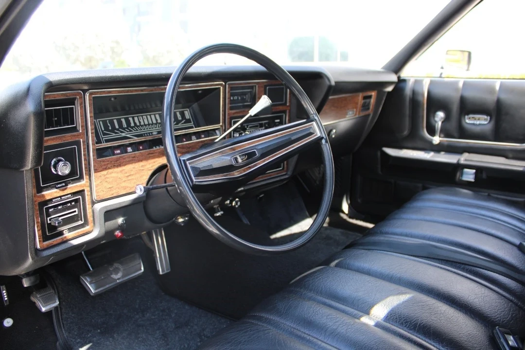1973 Ford Country Squire - Image 17 of 21