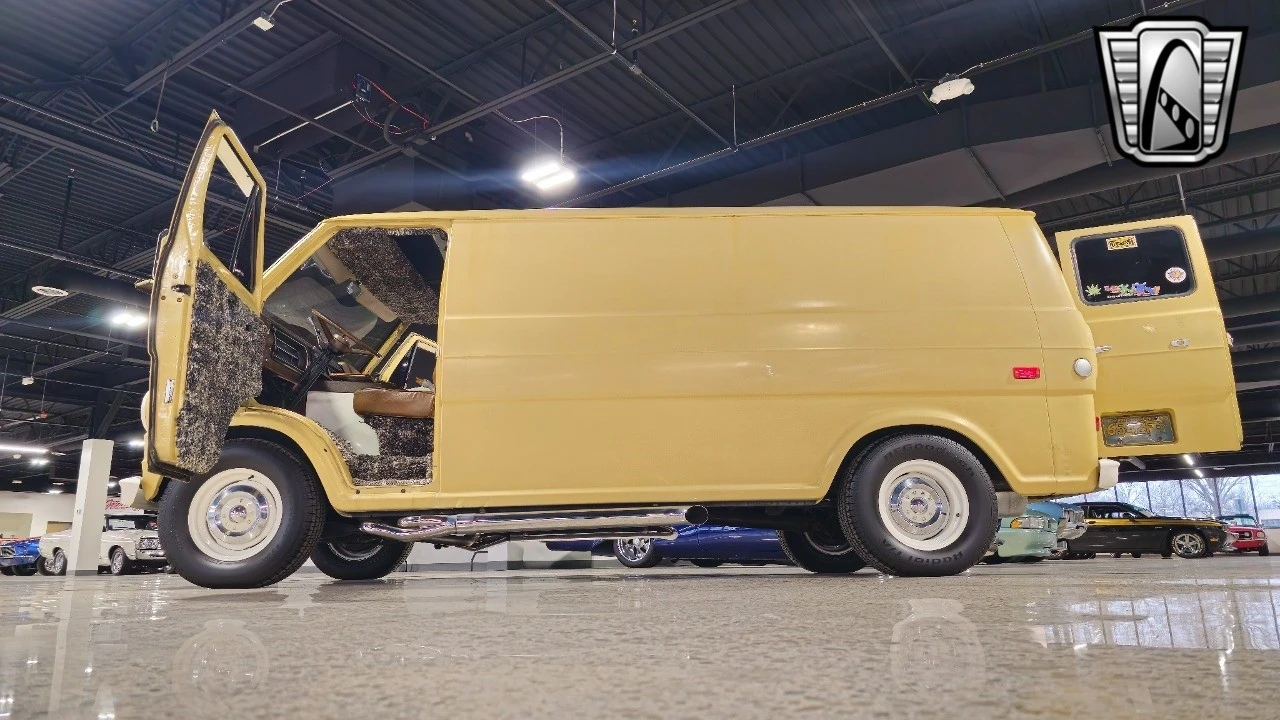 1973 Ford Econoline Van - Image 15 of 21