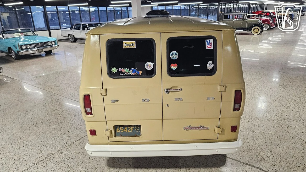 1973 Ford Econoline Van - Image 12 of 12