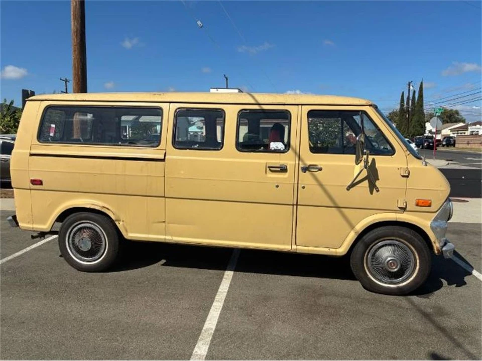 1973 Ford Econoline Van - Image 19 of 21