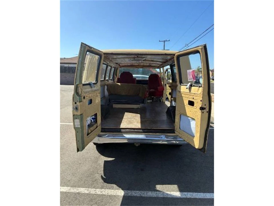 1973 Ford Econoline Van - Image 8 of 21