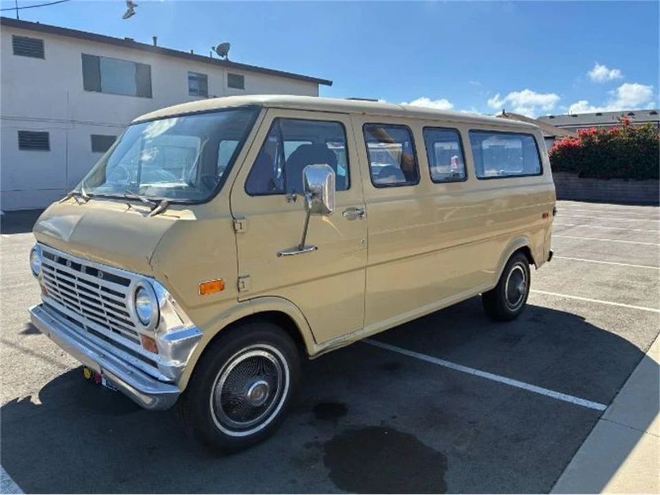 1973 Ford Econoline Van - Image 12 of 21