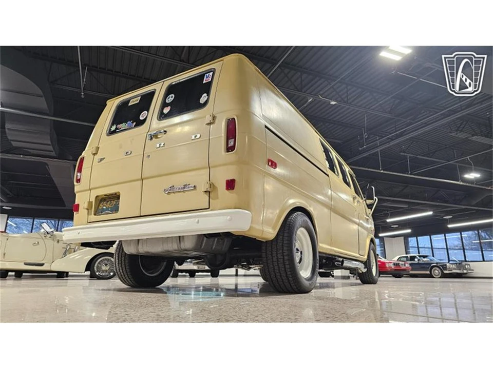 1973 Ford Econoline Van - Image 16 of 31