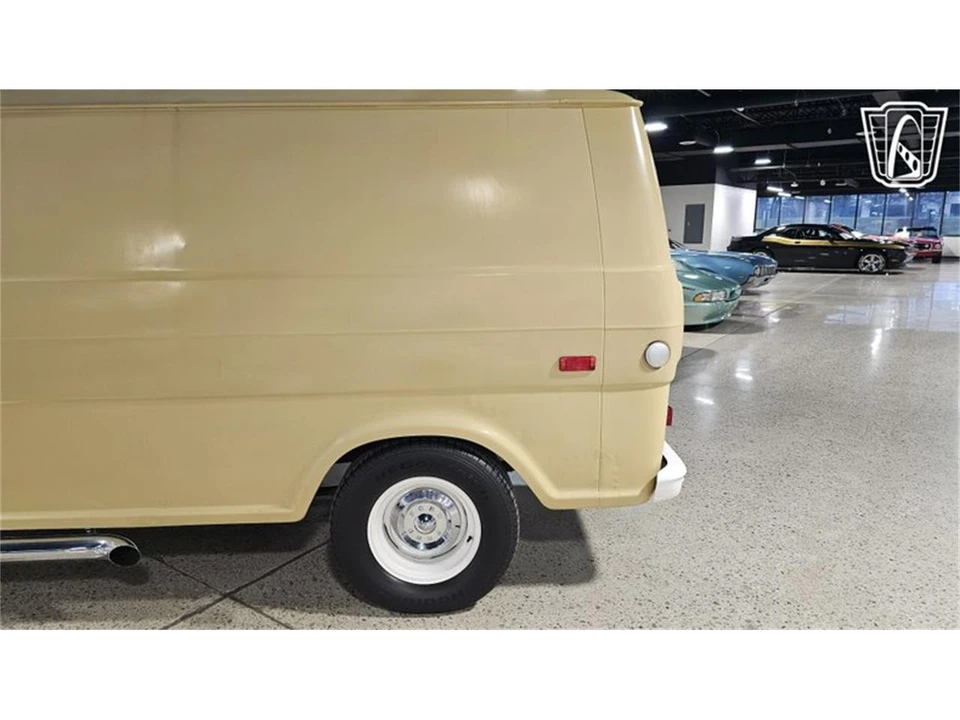 1973 Ford Econoline Van - Image 28 of 31