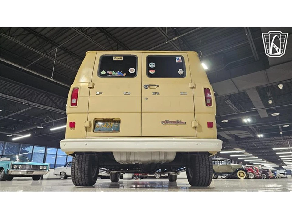 1973 Ford Econoline Van - Image 13 of 31