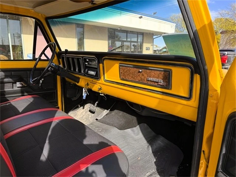 1973 Ford F-Series 6th Gen - Image 4 of 4