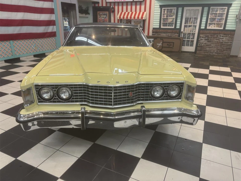 1973 Ford Galaxie 4th Gen - Image 6 of 31