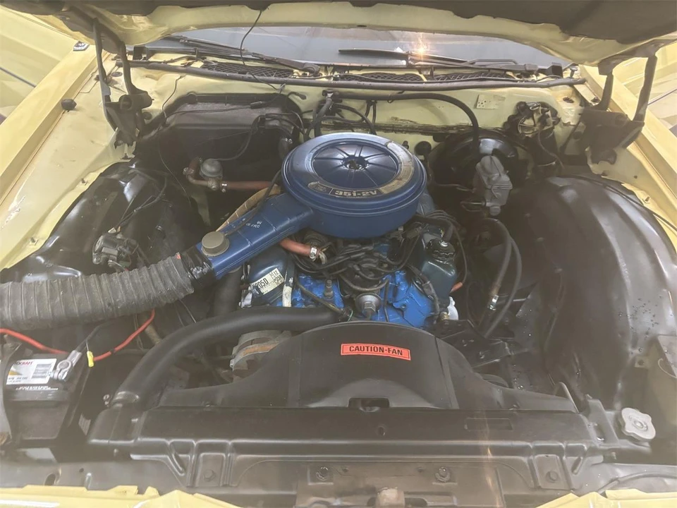 1973 Ford Galaxie 4th Gen - Image 26 of 31