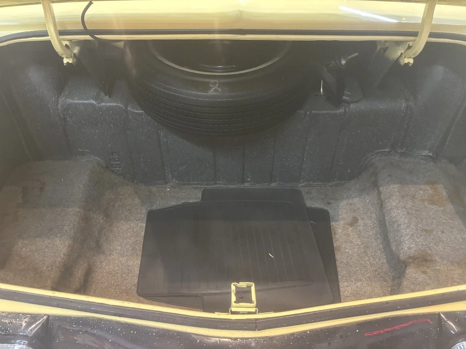1973 Ford Galaxie 4th Gen - Image 23 of 31