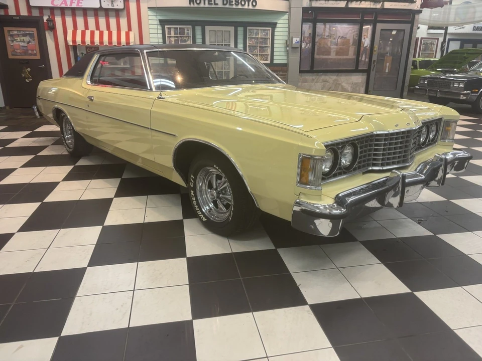 1973 Ford Galaxie 4th Gen - Image 4 of 21