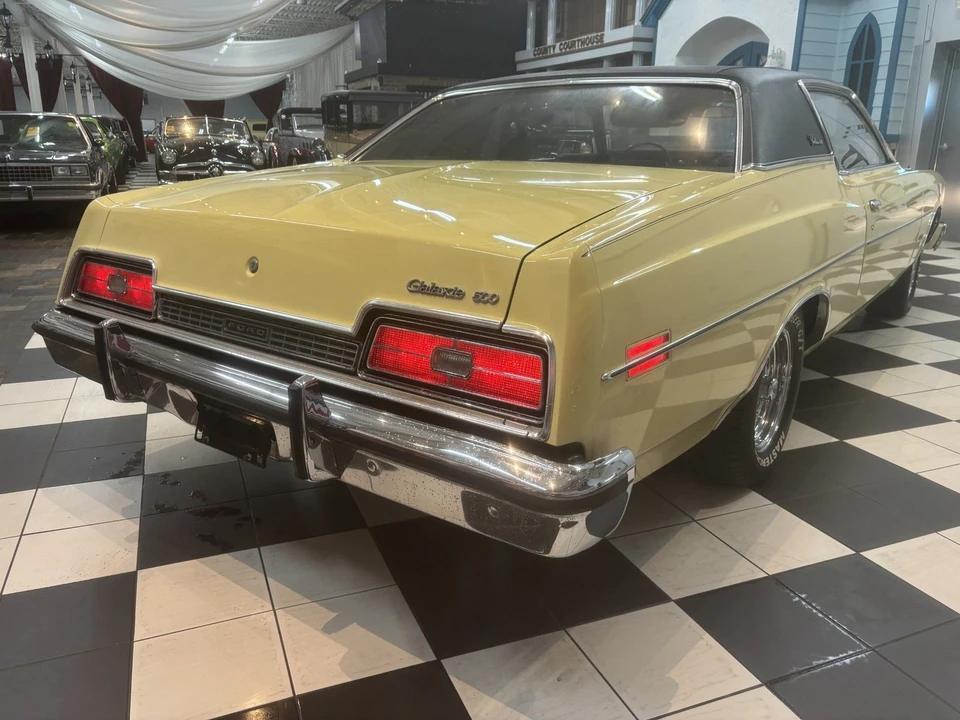 1973 Ford Galaxie 4th Gen - Image 13 of 21