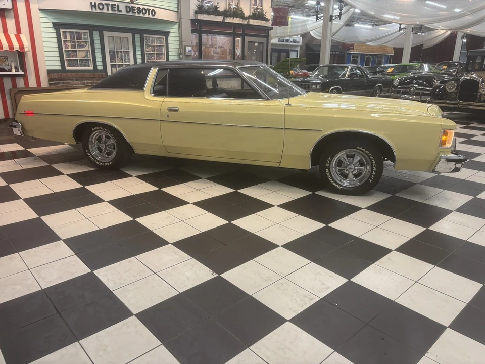 1973 Ford Galaxie 4th Gen - Image 12 of 21