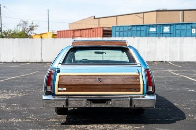 1973 Ford Country Squire - Image 10 of 21