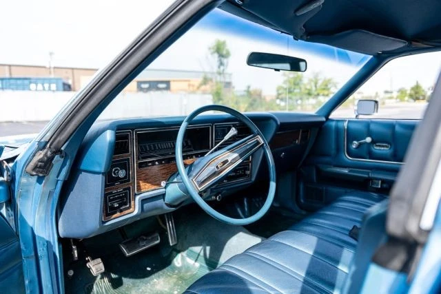 1973 Ford Country Squire - Image 2 of 21