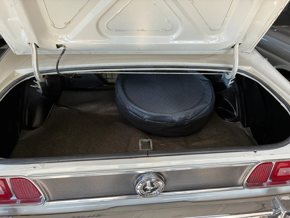 1973 Ford Mustang 1st Gen (1971-1973) - Image 10 of 21