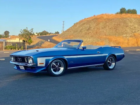 1973 Ford Mustang Convertible 2D