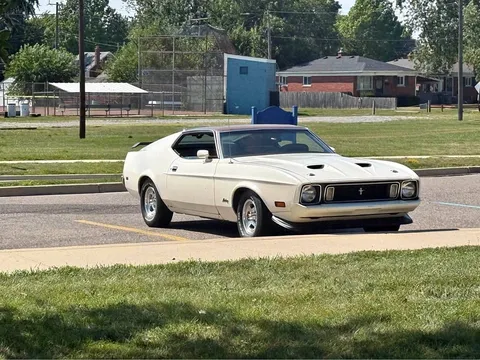 1973 Ford Mustang Mach 1 Premium Coupe 2D