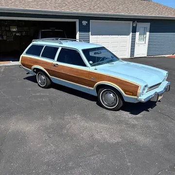 1973 Ford Pinto Squire Station Wagon