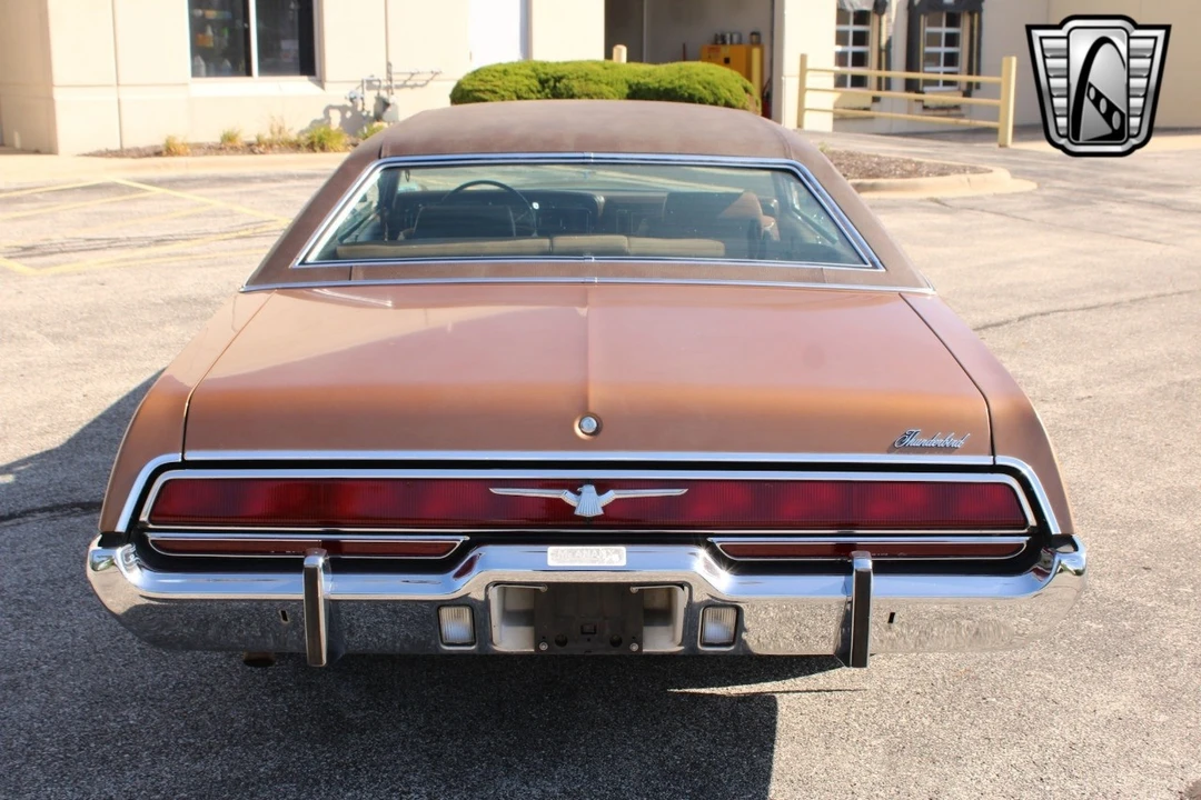 1973 Ford Thunderbird 5th Gen - Image 8 of 12