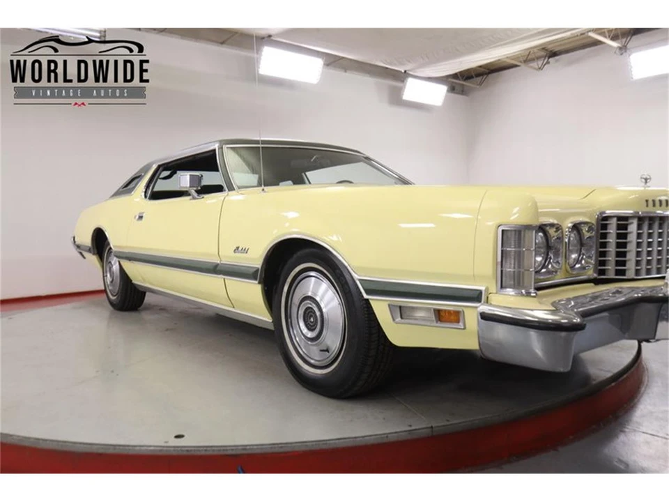 1973 Ford Thunderbird 6th Gen - Image 14 of 31