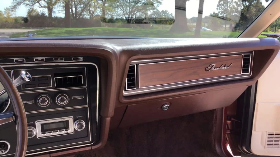 1973 Ford Thunderbird 6th Gen - Image 7 of 26