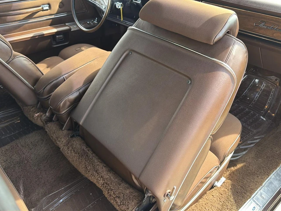 1973 Ford Thunderbird 6th Gen - Image 16 of 31