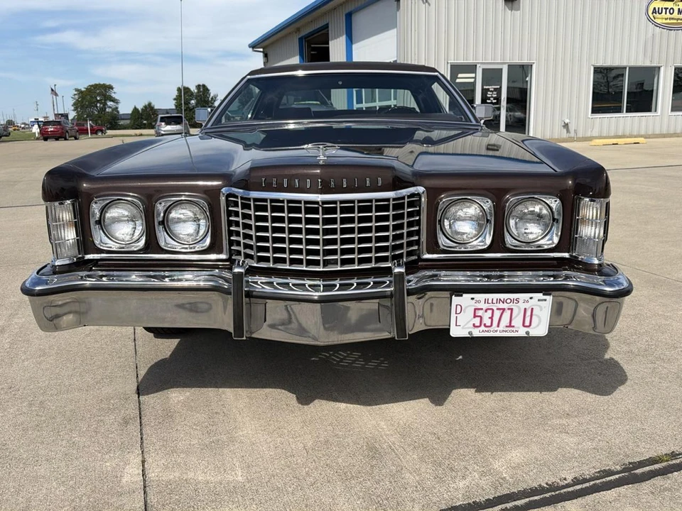 1973 Ford Thunderbird 6th Gen - Image 4 of 31