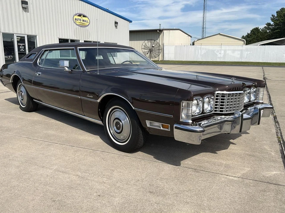 1973 Ford Thunderbird 6th Gen - Image 8 of 31