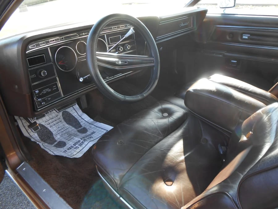 1973 Ford Thunderbird 6th Gen - Image 4 of 12