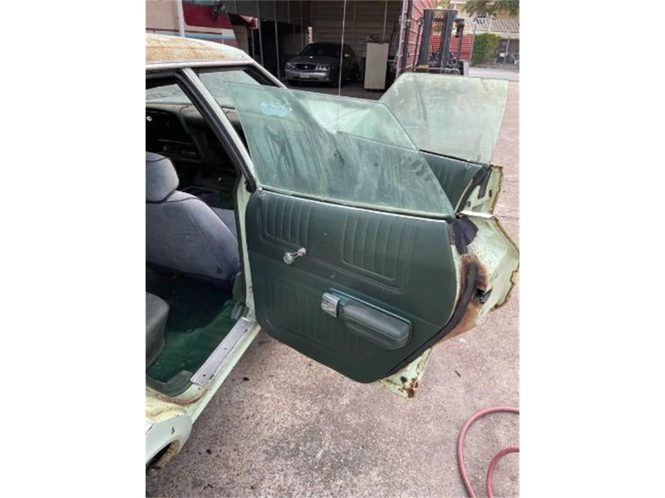 1973 Ford Torino 3rd-4th Gen - Image 15 of 23