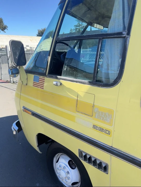 1973 GMC Motorhome - Image 14 of 31